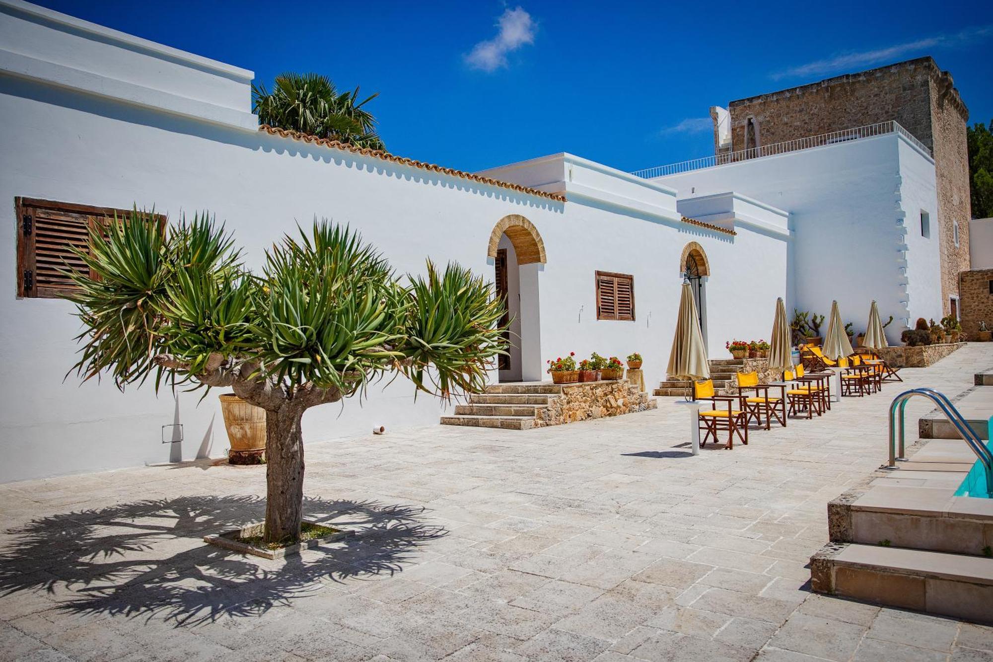 Torre Casciani Villa Ugento Luaran gambar